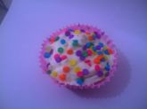 Cupcake com cobertura de chantilly